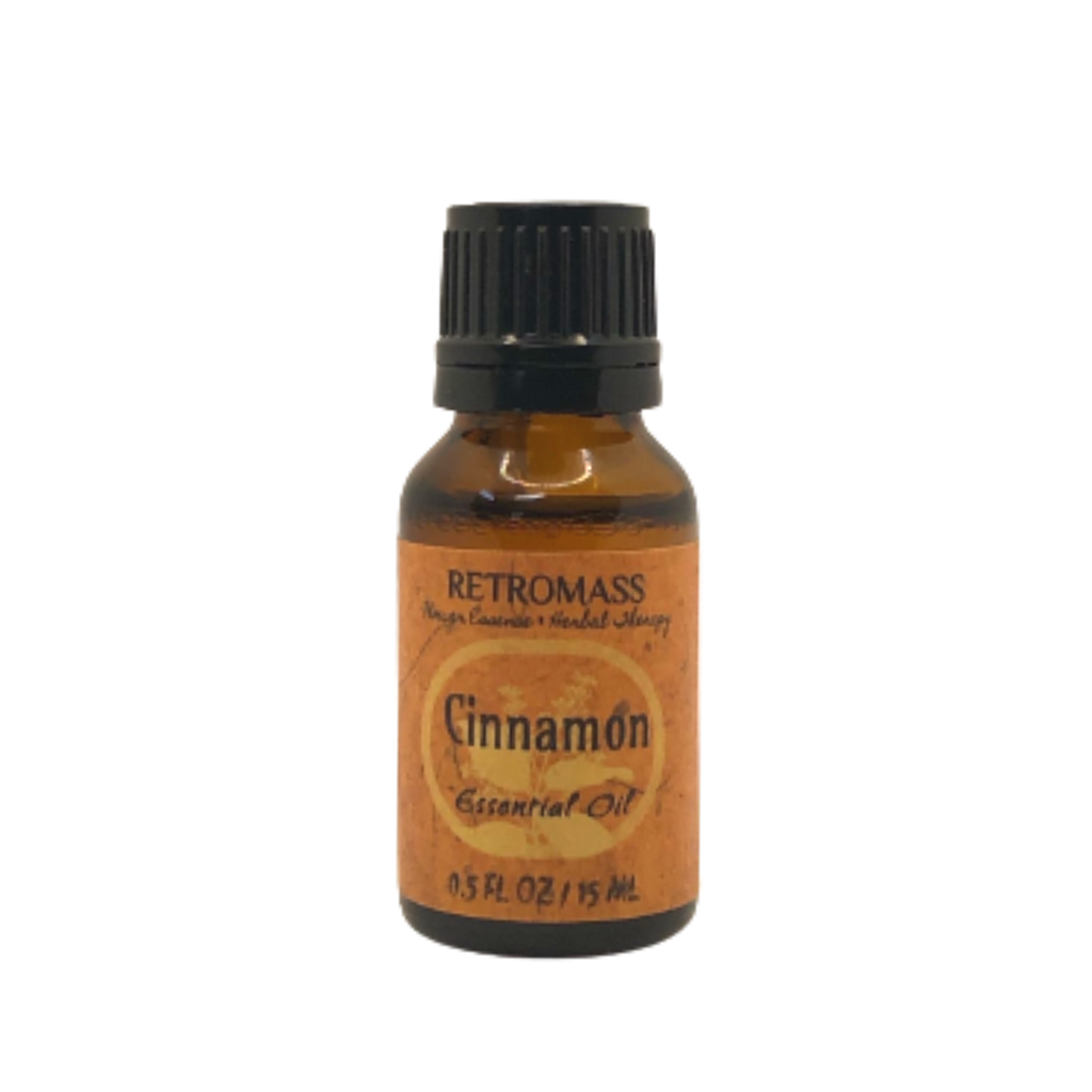 Cinnamon Essential Oil by Retromass