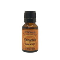 Cinnamon Essential Oil by Retromass